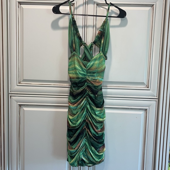 Missguided Demi Jones Mini Dress - Picture 9 of 13